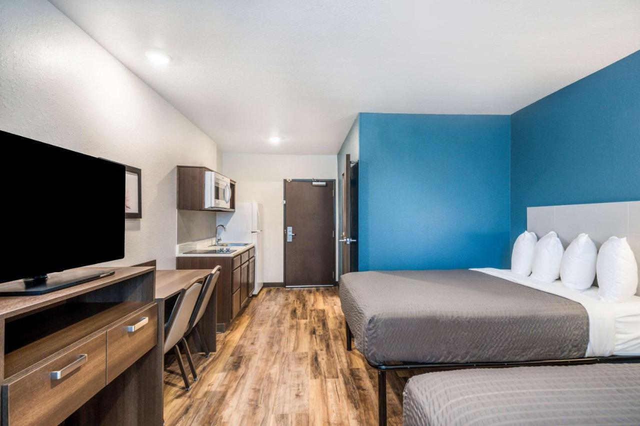 Woodspring Suites 布雷登顿 外观 照片